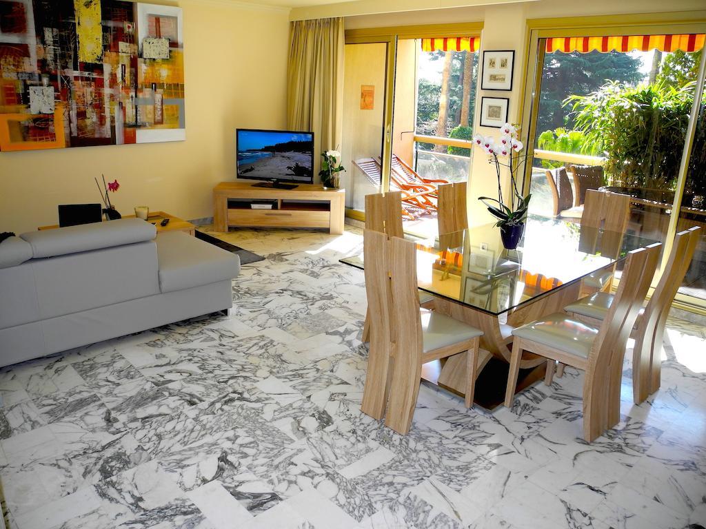 90M2 Apartement - Les Palmiers De Cannes Rom bilde